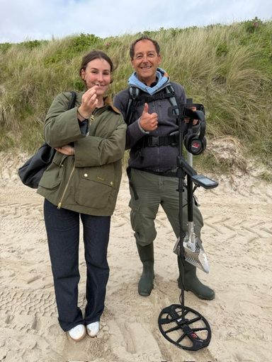 Verlobungsring im Sand gefunden