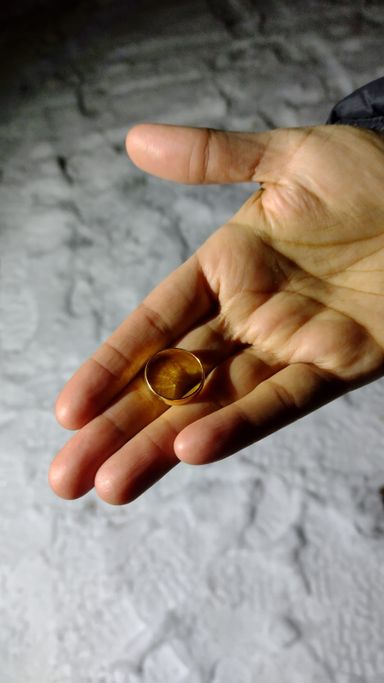 Ring im Schnee wiedergefunden