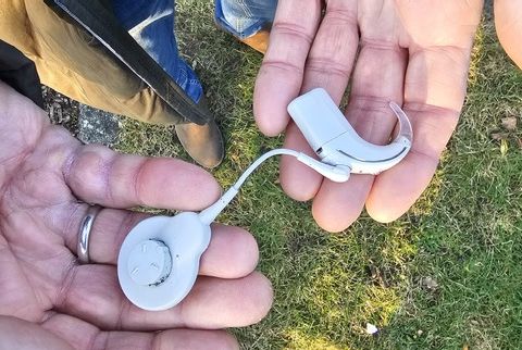Hörgerät im Garten wiedergefunden